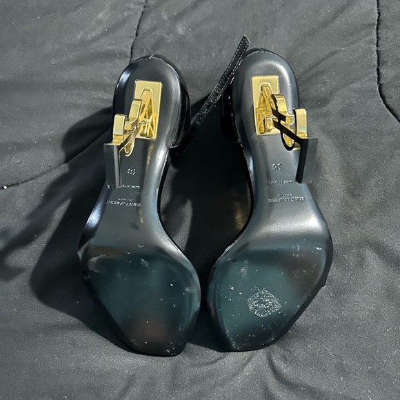 Opyum YSL Logo-Heel Sandals with Golden Hardware 110mm - Picture 4 of 5